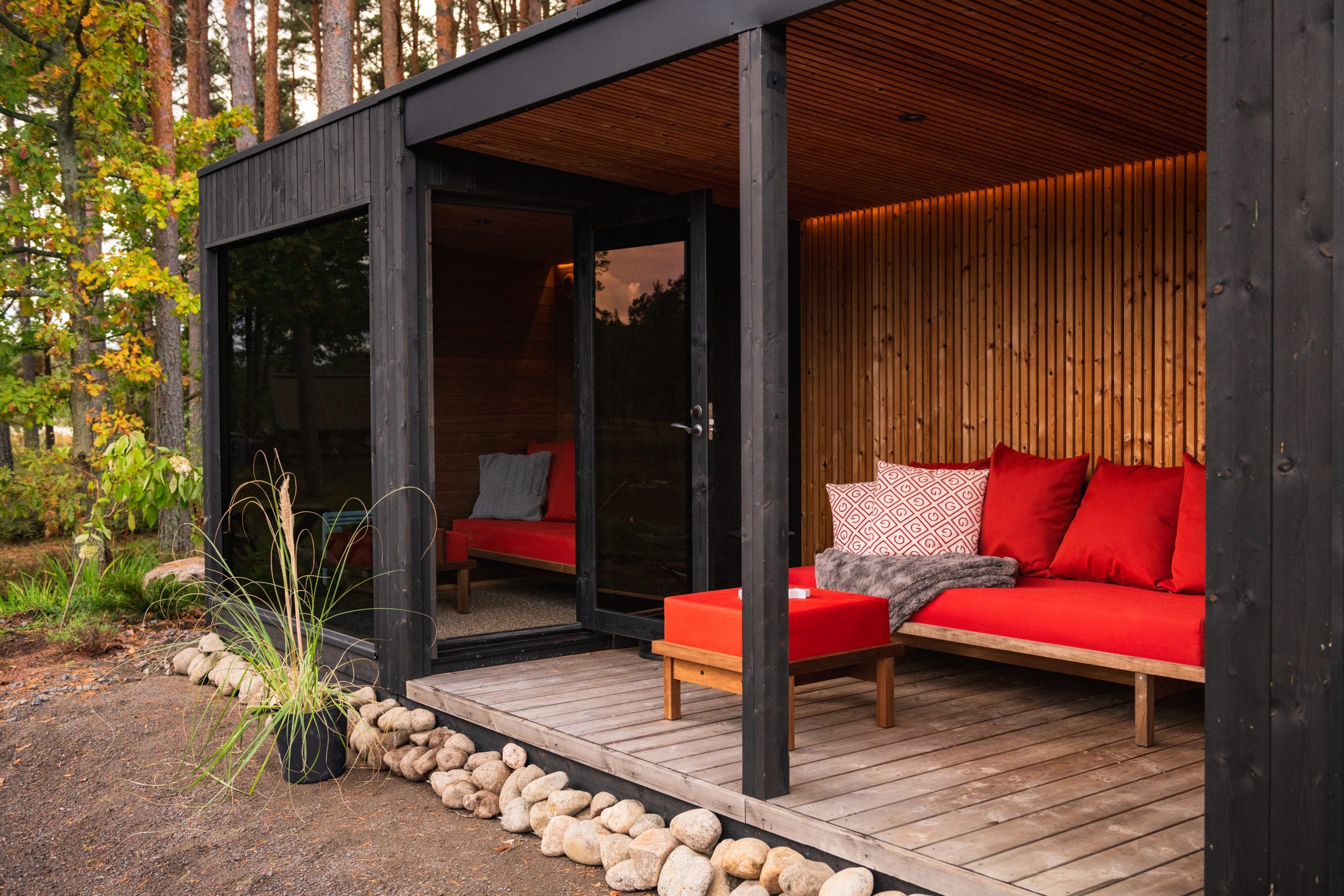 Nordic Misty Lounge