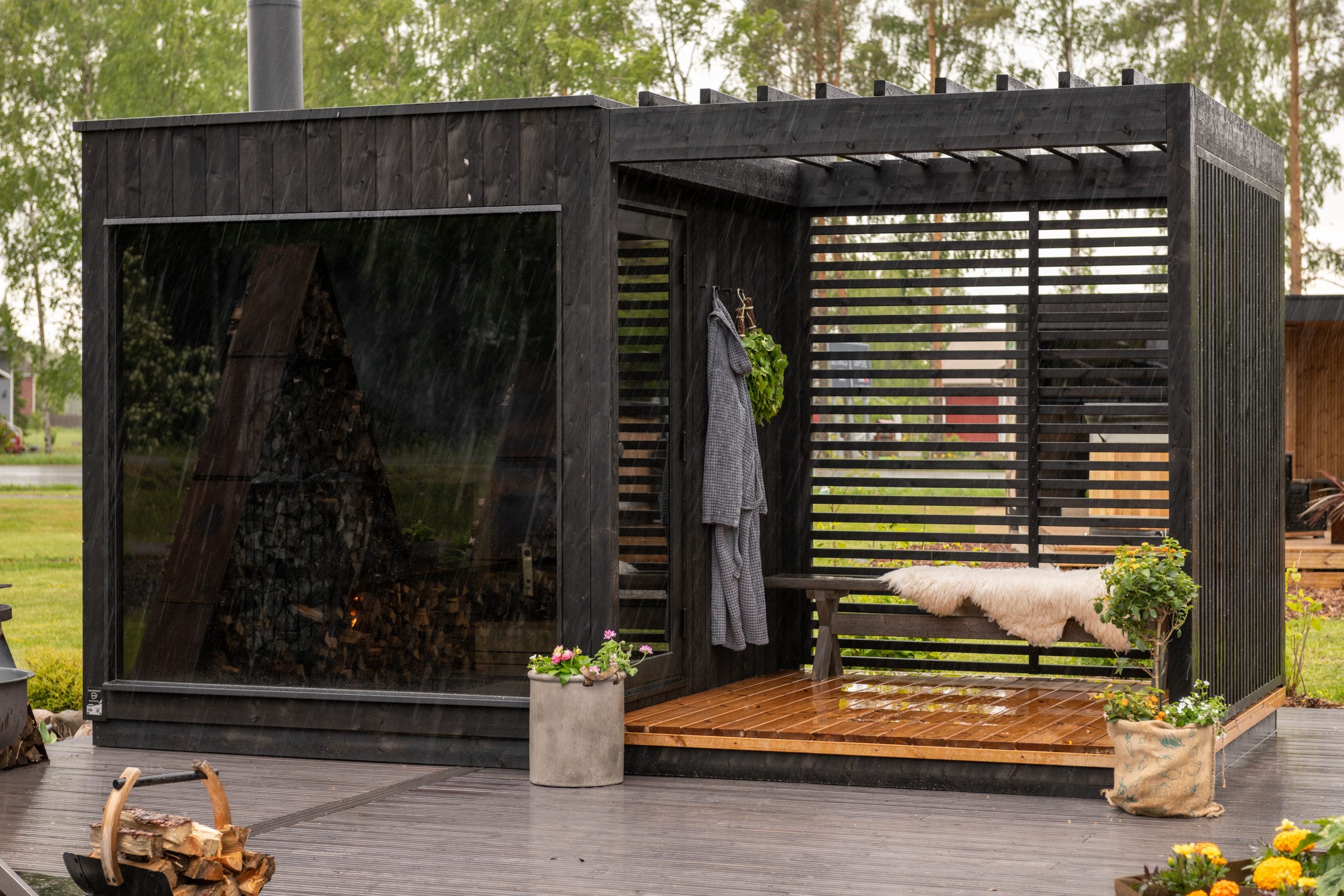 Nordic Misty Garden/Privacy Fence